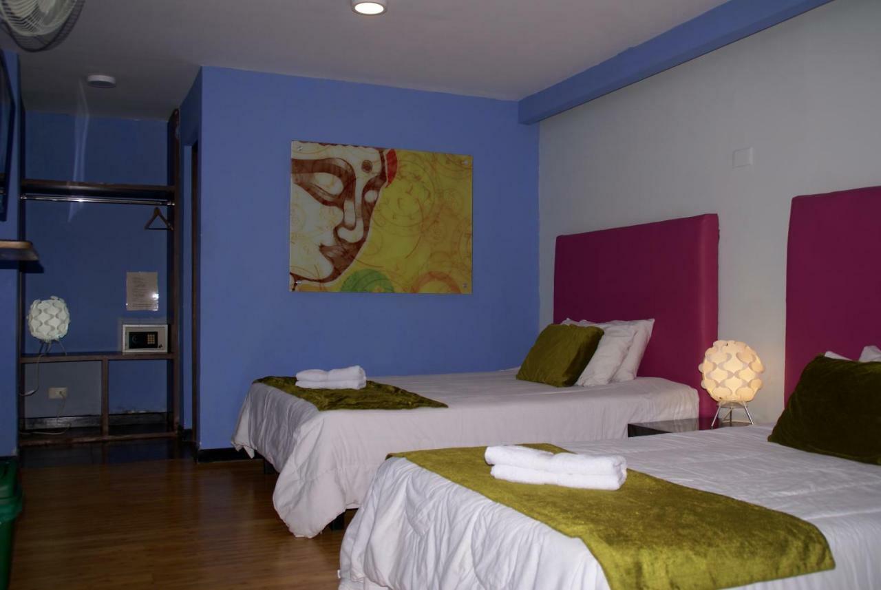 The Happy Buddha Hostal